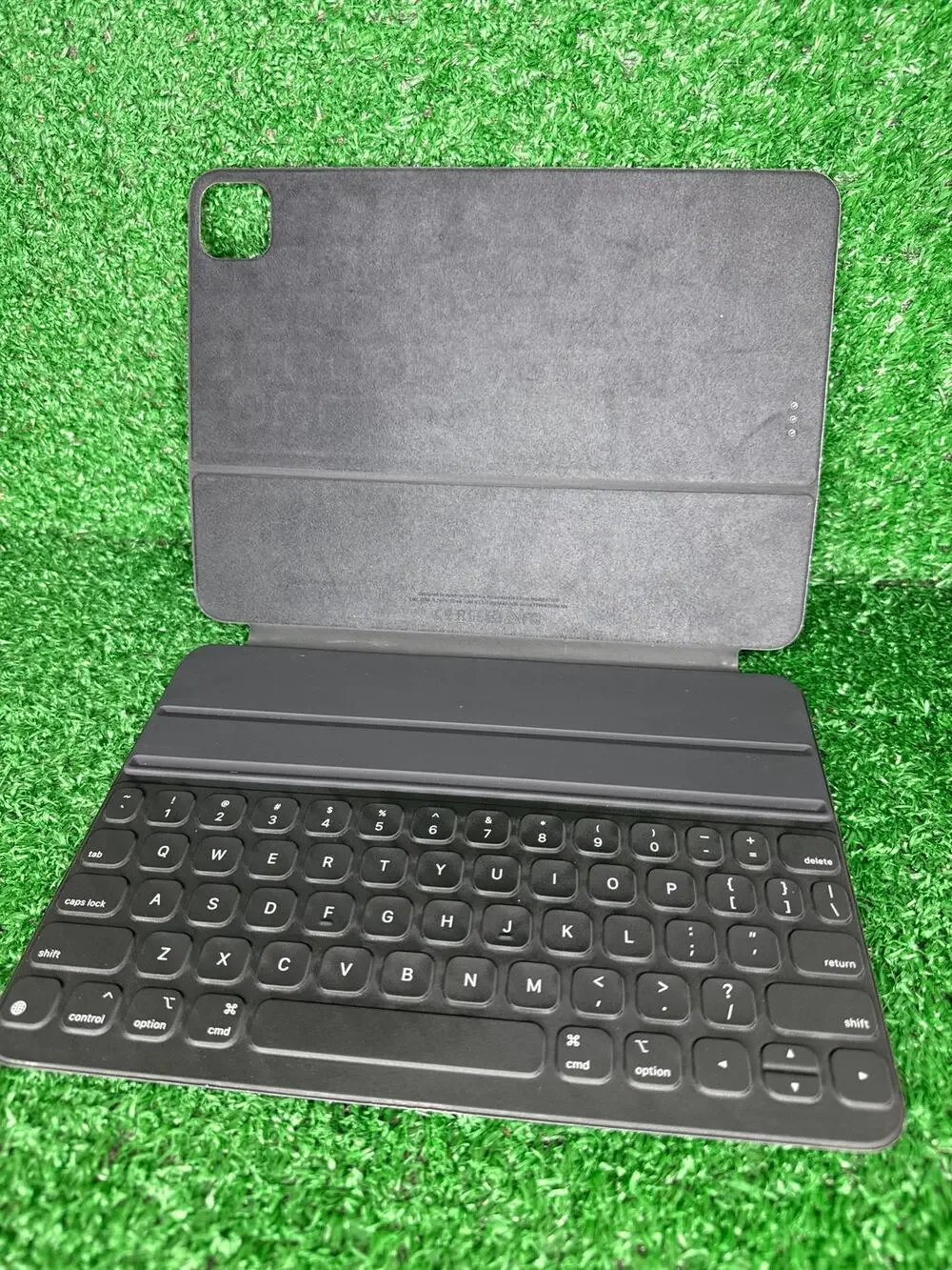 Apple A2038 Smart Keyboard for iPad Pro 11